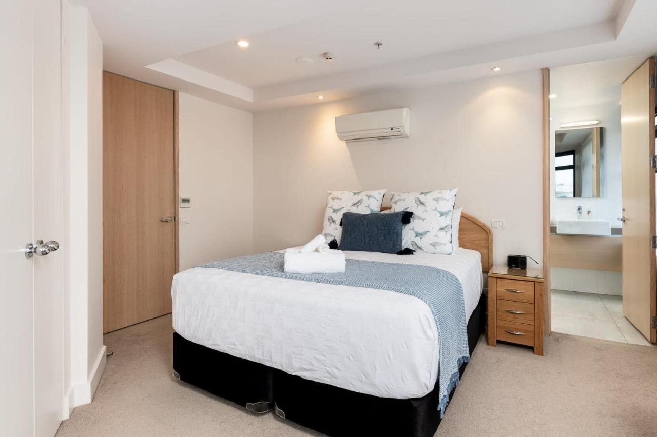 Superb Elevated Views Of Harbour With Heated Pool, Gym & Parking Apartamento Mount Maunganui Exterior foto