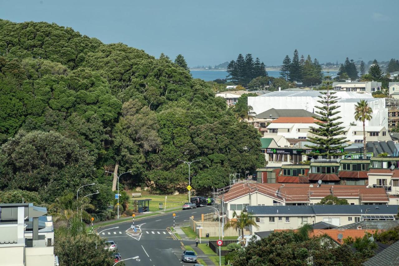 Superb Elevated Views Of Harbour With Heated Pool, Gym & Parking Apartamento Mount Maunganui Exterior foto