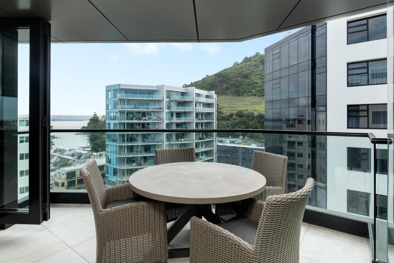 Superb Elevated Views Of Harbour With Heated Pool, Gym & Parking Apartamento Mount Maunganui Exterior foto